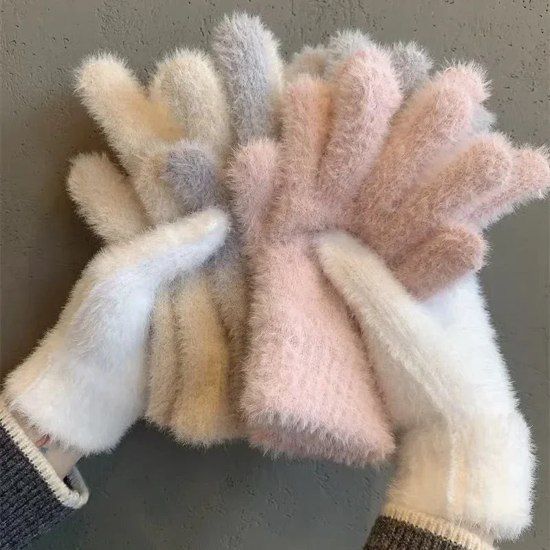 Gants "Lady Winter" – Finition Fourrure & Intérieur Chaud.