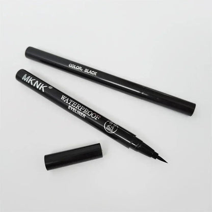 Eyeliner Liquide Stylo "Perfect Line" - Séchage Rapide, Anti-Bavure.