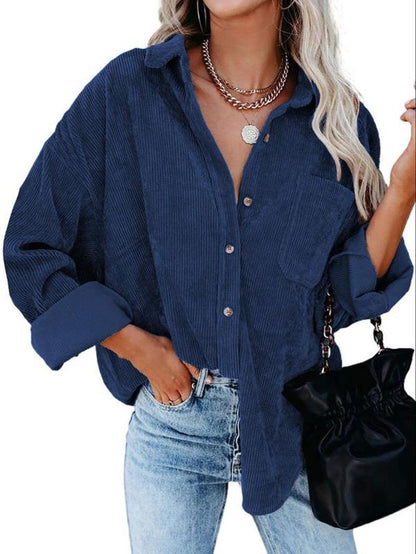 Blouse Tendance "Casual Chic" – Velours Côtelé, Manches Longues et Boutons.